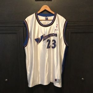Vintage Micheal Jordan Washington Wizards Champion jersey